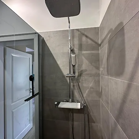 Appartement Altstadtglueck - Terrasse, Klimaanlage & Innenhof, 2 Schlafzimmer Torgau